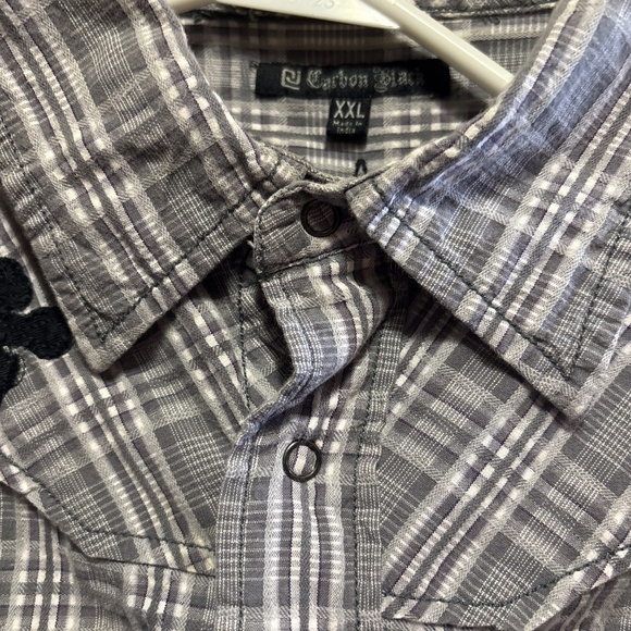 Carbon Black gray plaid snap shirt - Picture 2 of 3